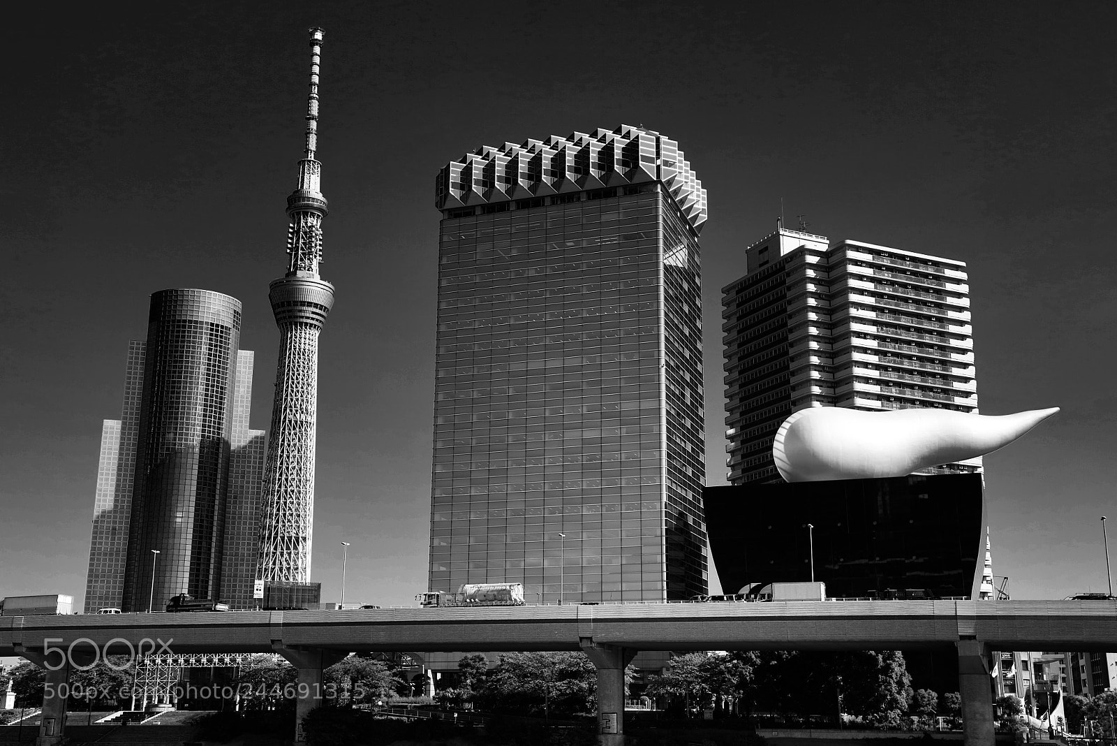 Canon EOS 5DS sample photo. Asahi beer hall (スーパードライホール) photography