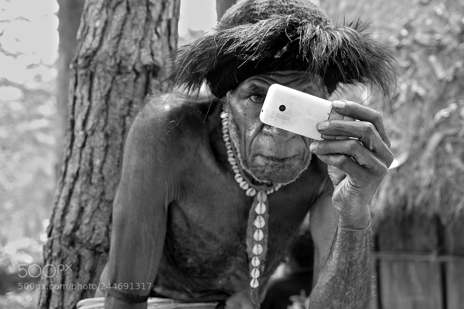 Fujifilm X-T1 sample photo. Globalization revisited @ papua photography