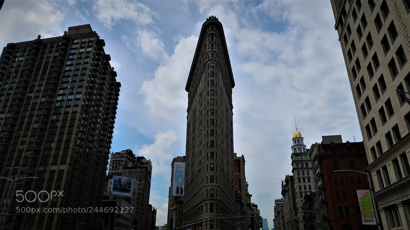 Canon PowerShot G7 X Mark II sample photo. Old school new york photography