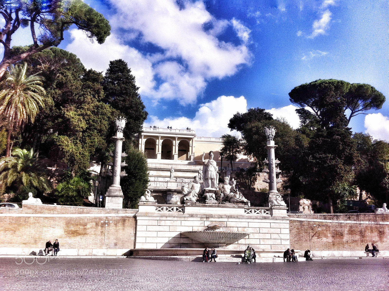 Apple iPhone 4 sample photo. In | rome photography