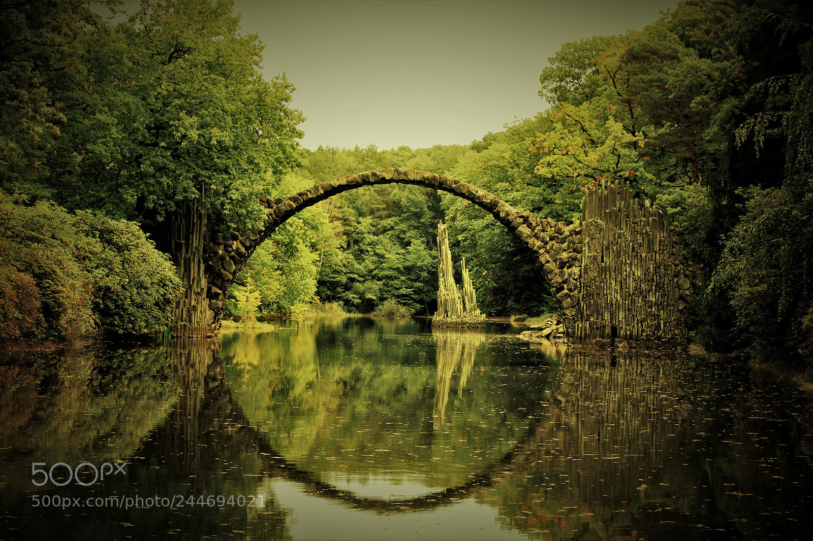 Canon EOS 500D (EOS Rebel T1i / EOS Kiss X3) sample photo. Devil's bridge photography