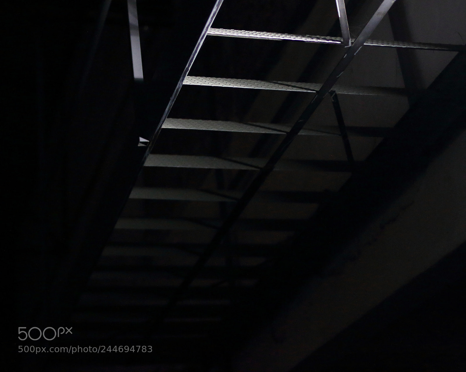 Canon EOS-1D Mark IV sample photo. Steps into the darkness photography