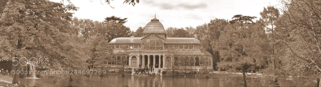 Nikon D3100 sample photo. Palacio de cristal el photography