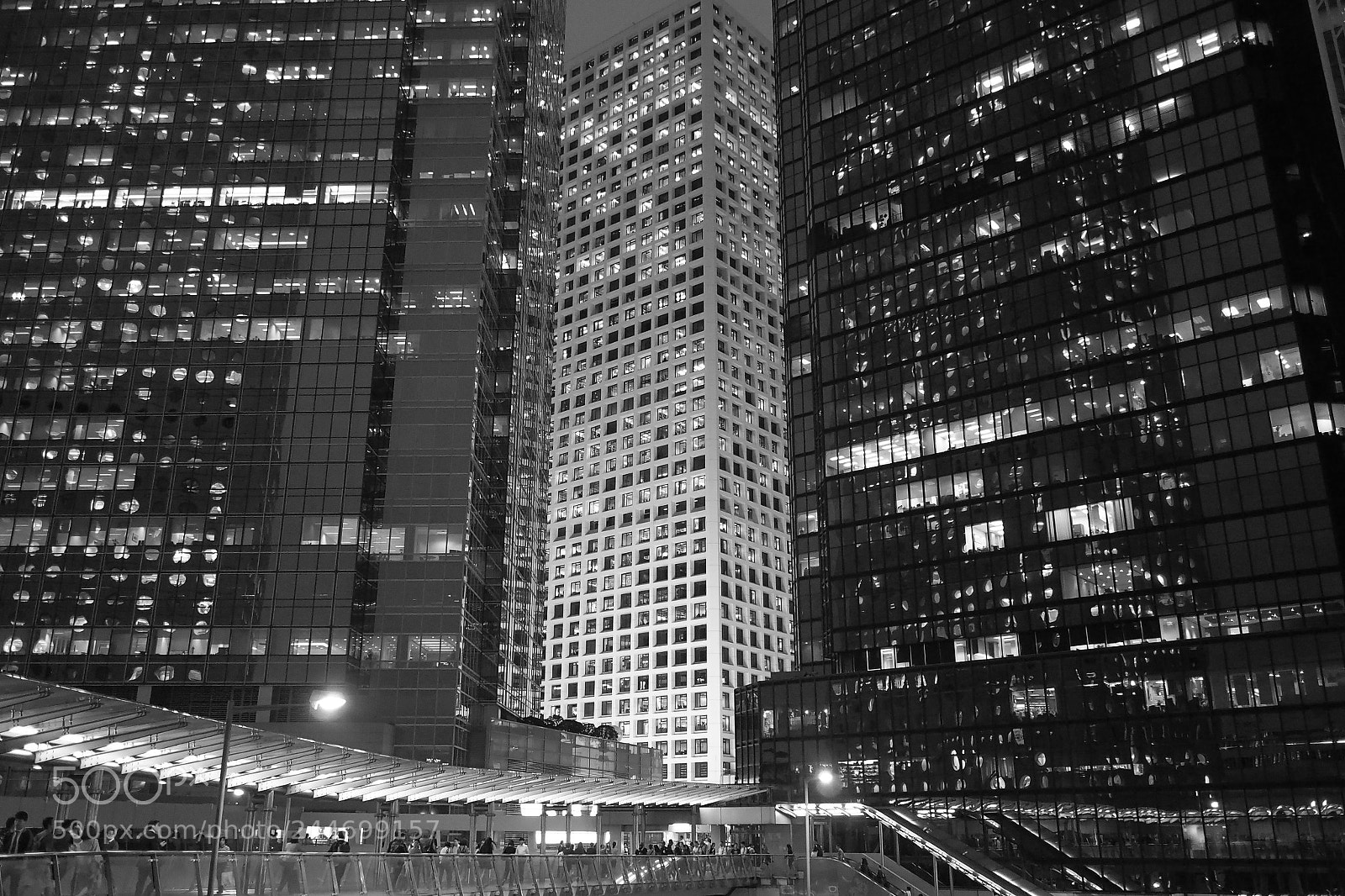 Olympus OM-D E-M5 II sample photo. Non office hour photography