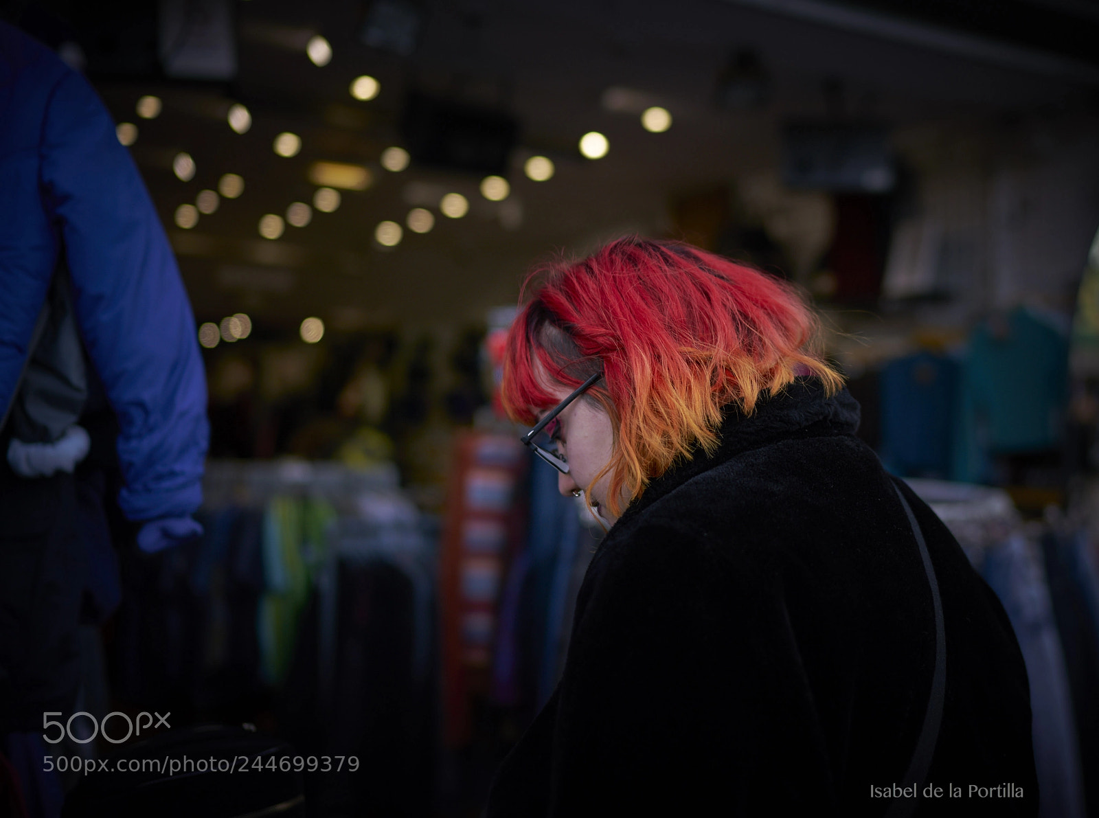 Sony a7R II sample photo. Candem shopping photography