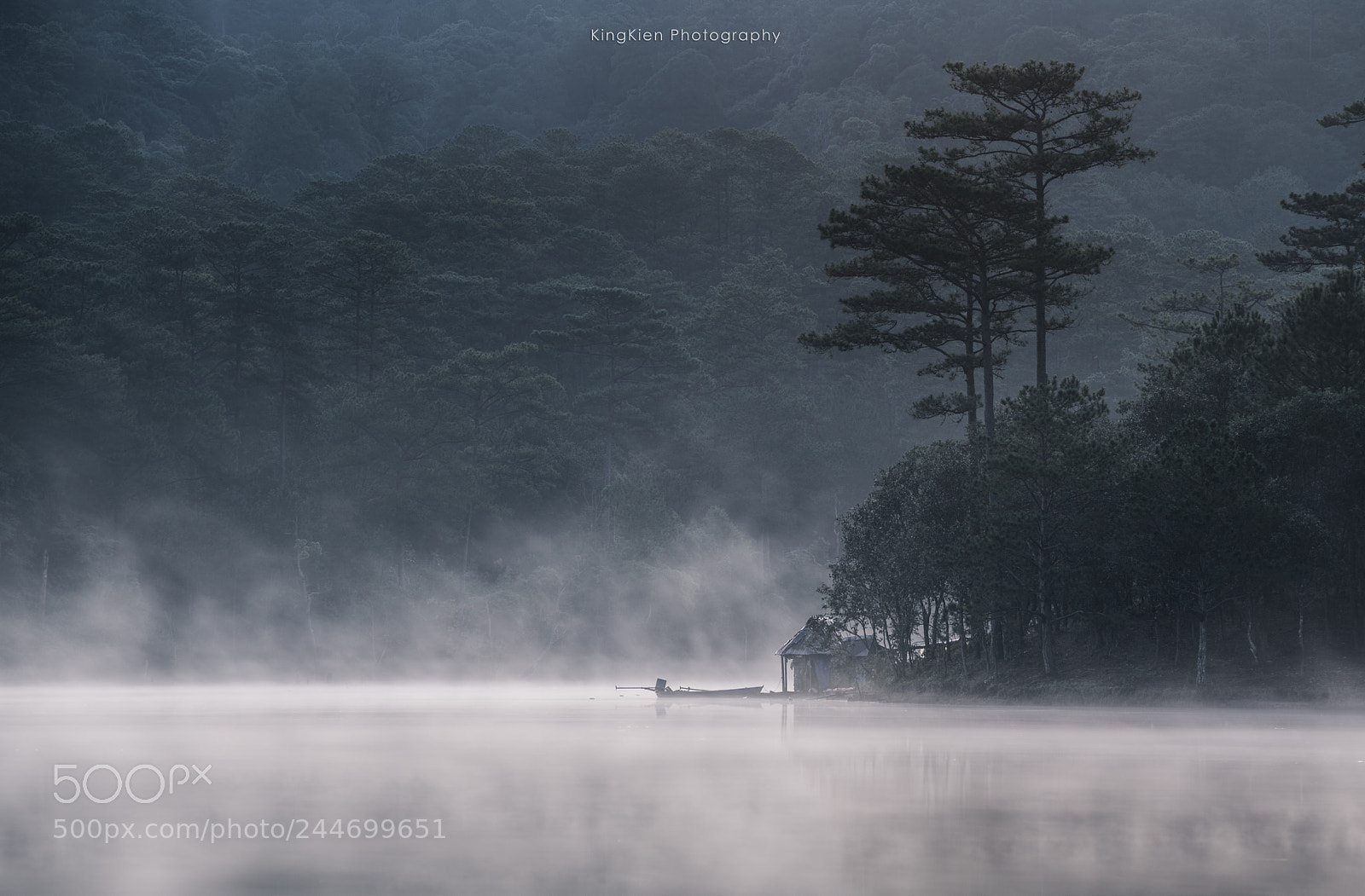 Sony a7R II sample photo. Misty tuyen lam lake photography