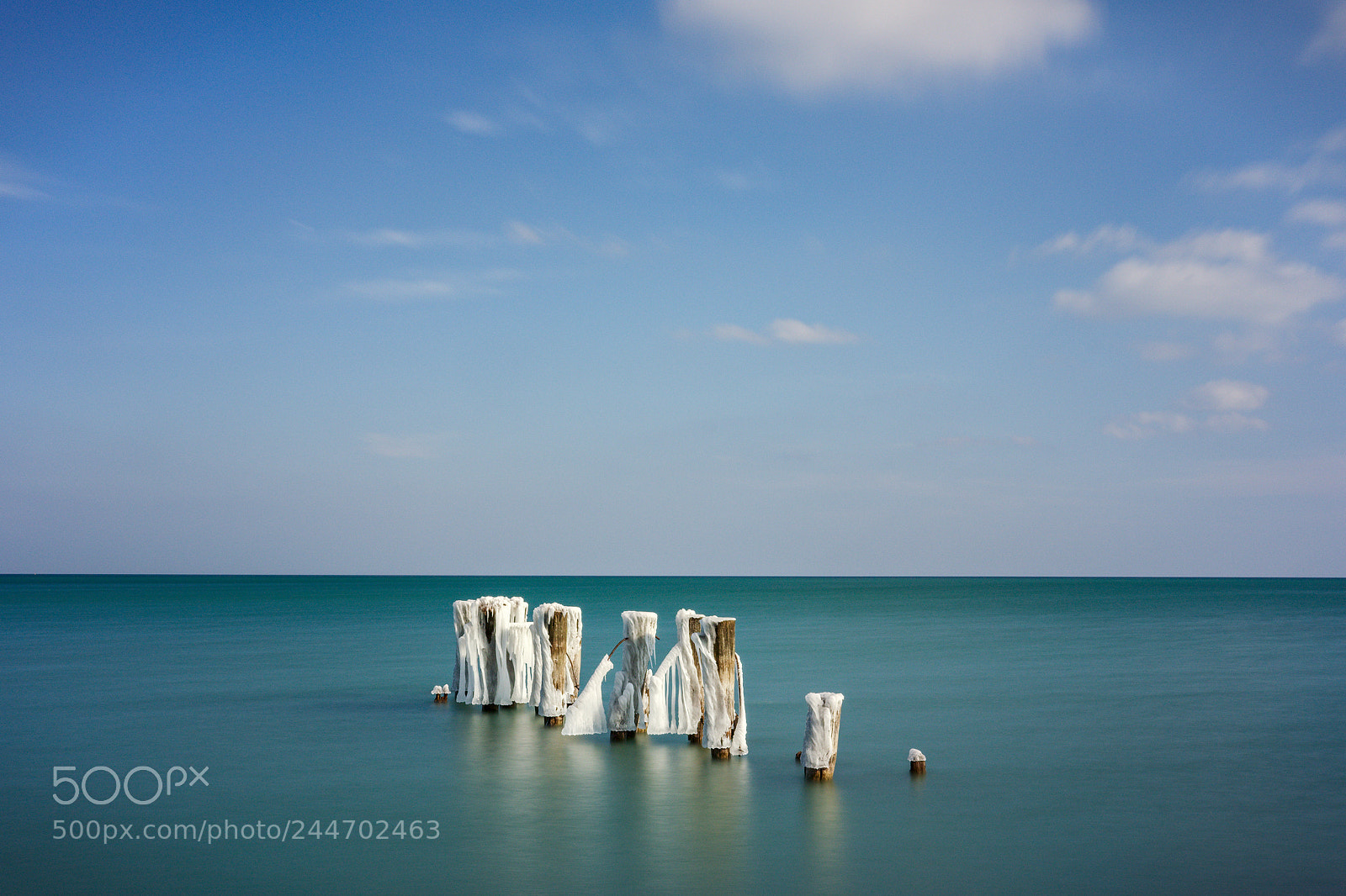 Fujifilm X-T2 sample photo. Icy pilings photography