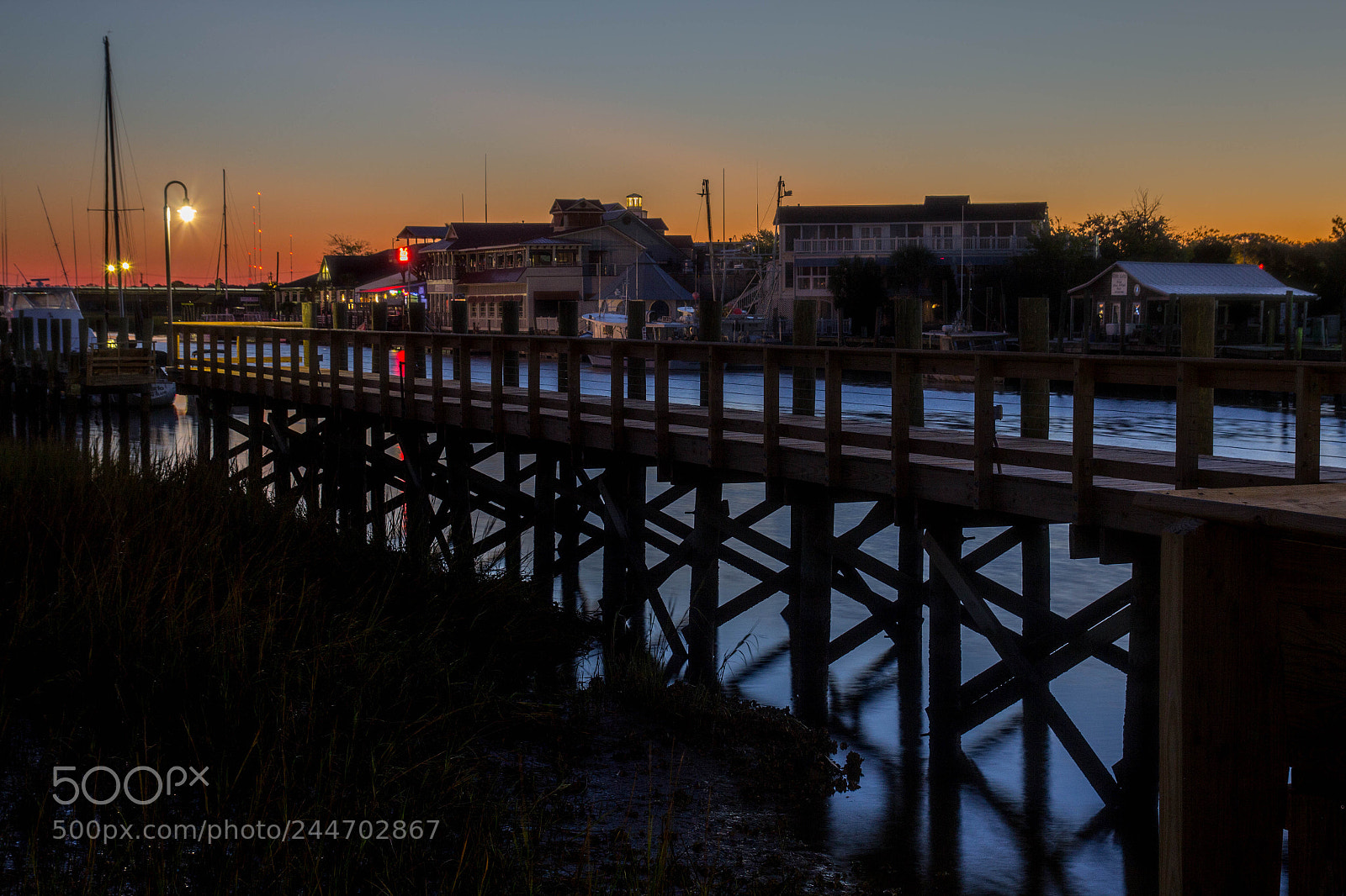 Canon EOS 60D sample photo. Night at shem creek photography