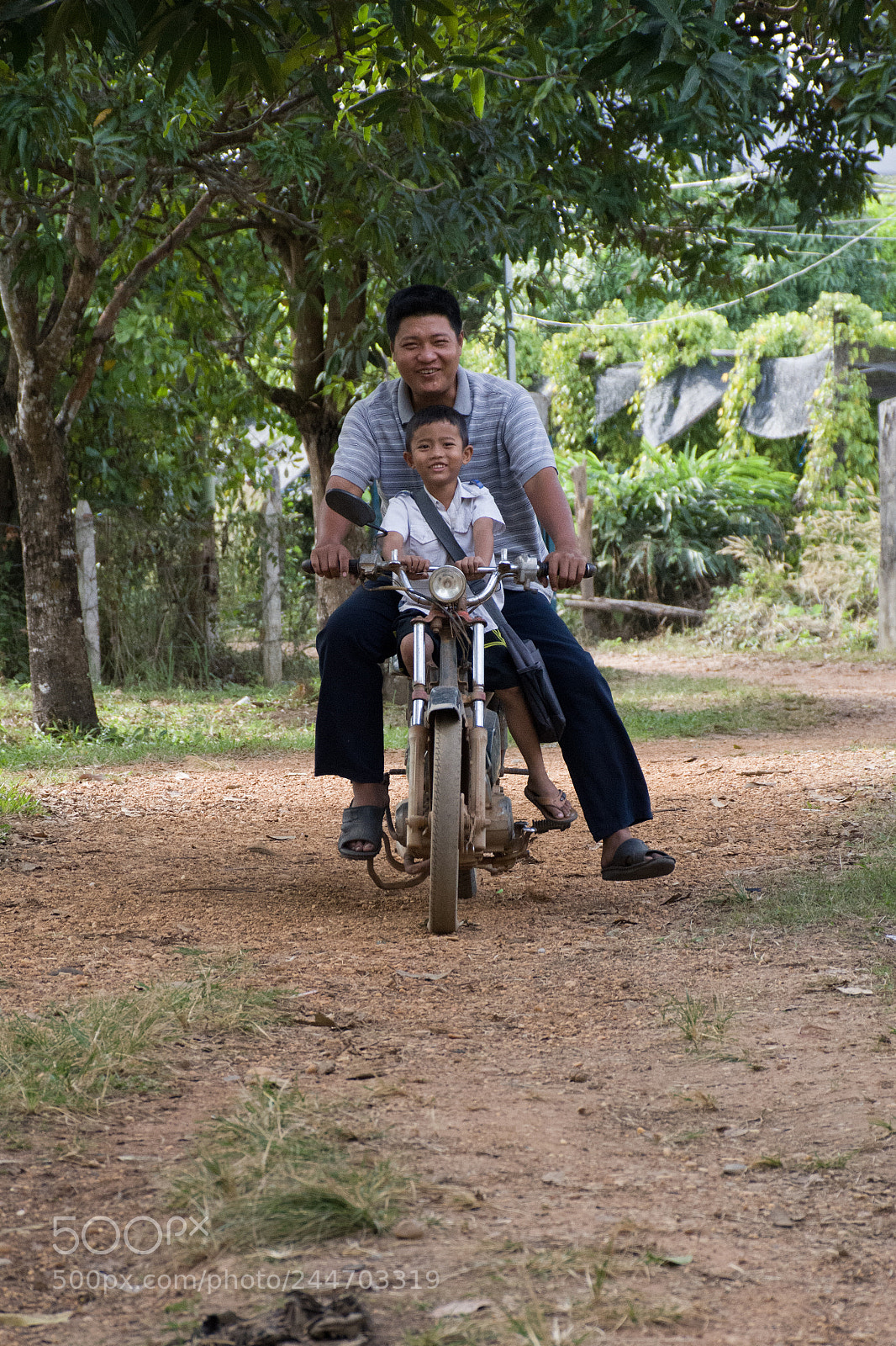 Nikon D7200 sample photo. Where children want to photography