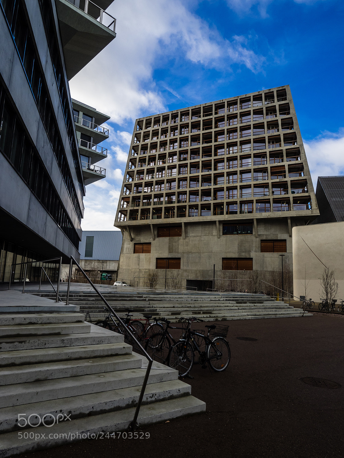 Olympus OM-D E-M1 sample photo. Concrete clash 2 photography