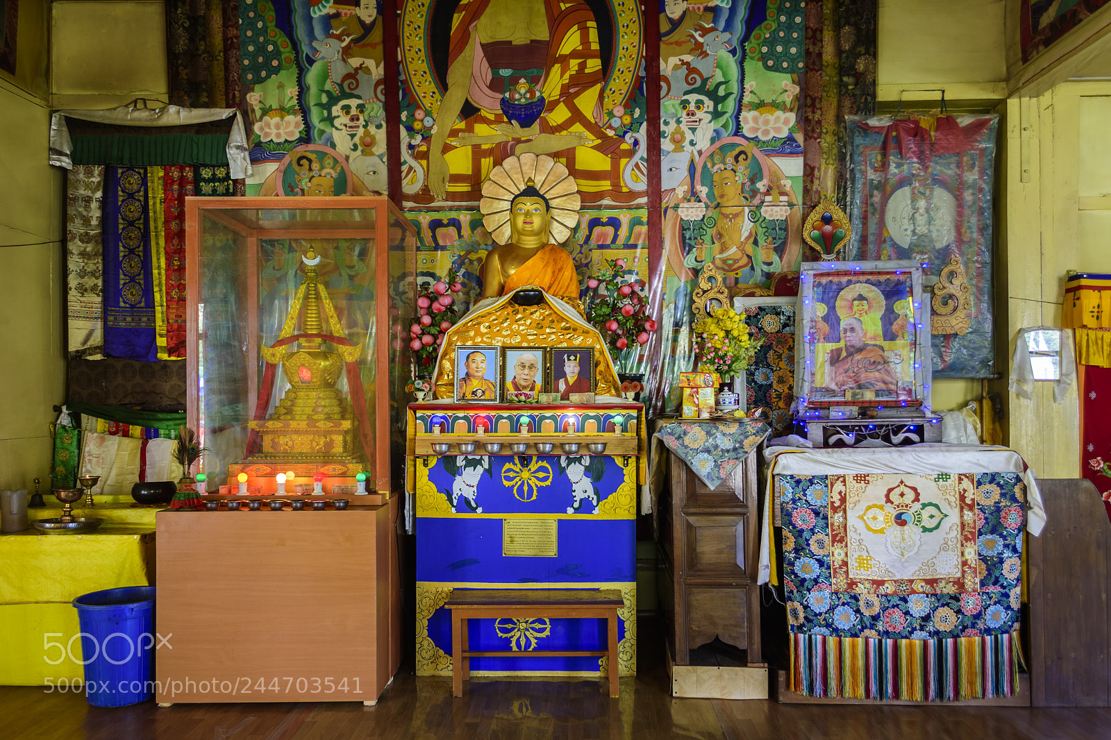 Nikon D7200 sample photo. Interior of a buddhist photography