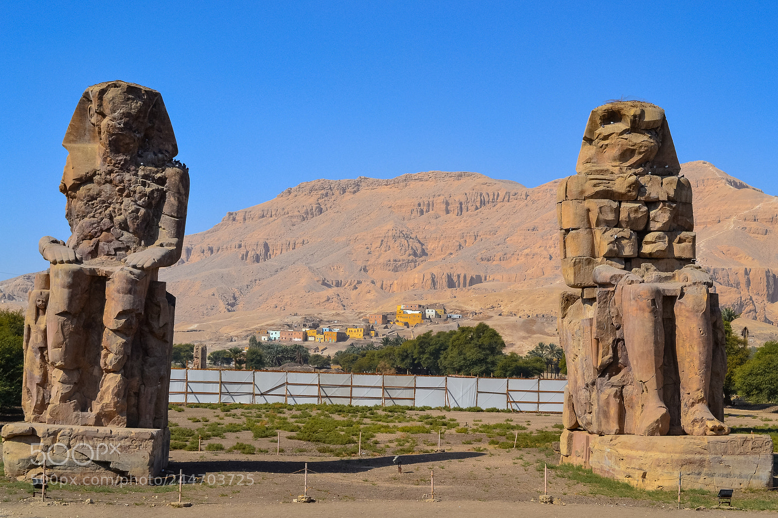 Nikon D3100 sample photo. Colossi of memnon photography