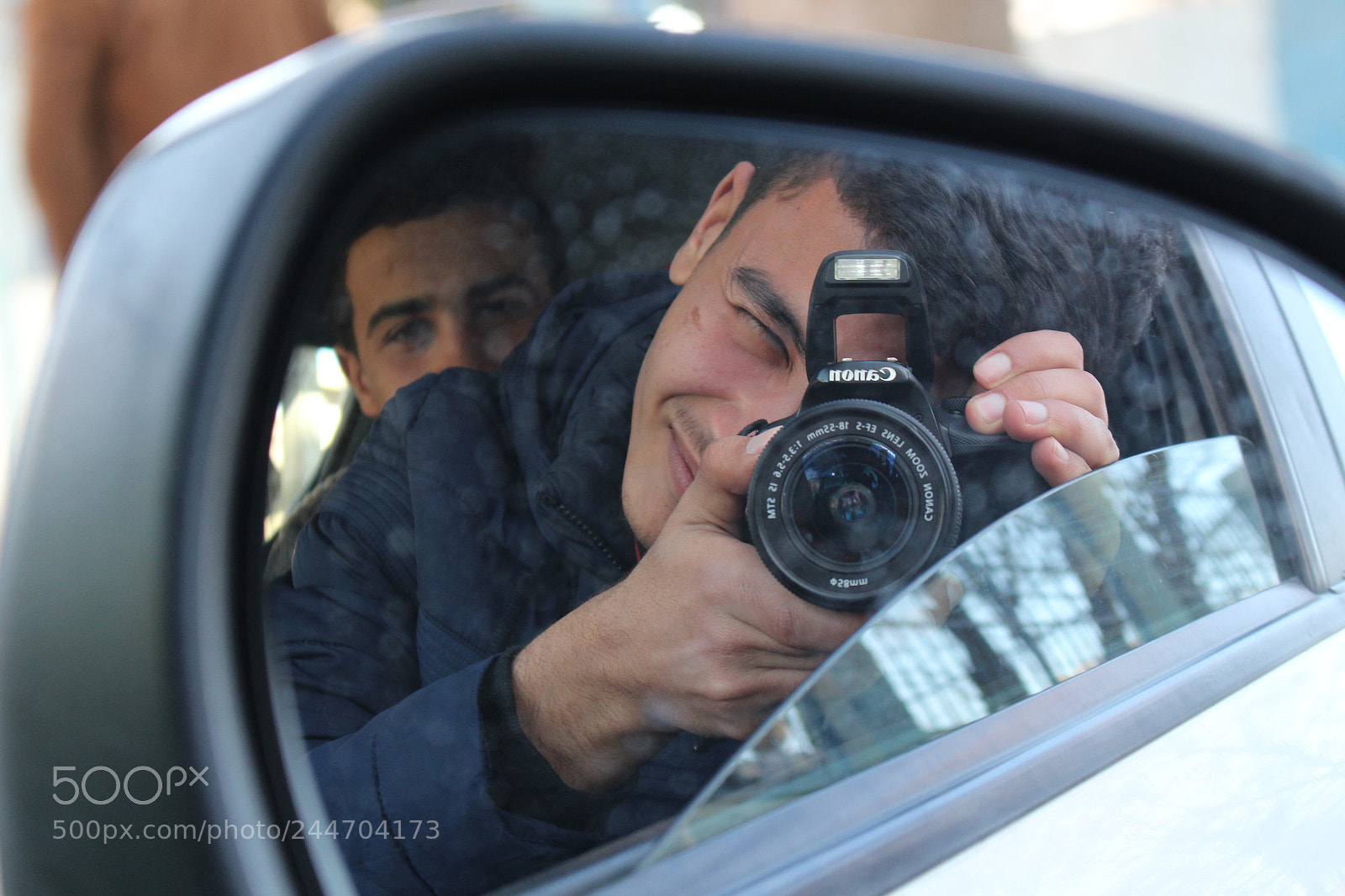 Canon EOS 100D (EOS Rebel SL1 / EOS Kiss X7) sample photo. Me in the car photography