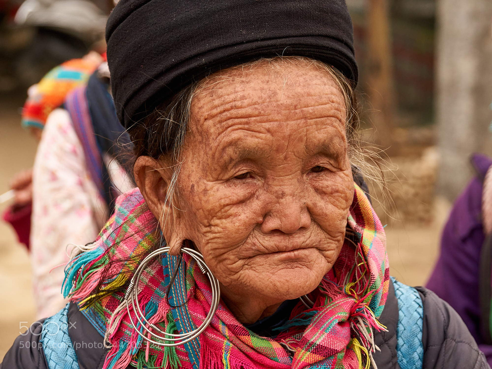Sony SLT-A65 (SLT-A65V) sample photo. Black hmong woman photography