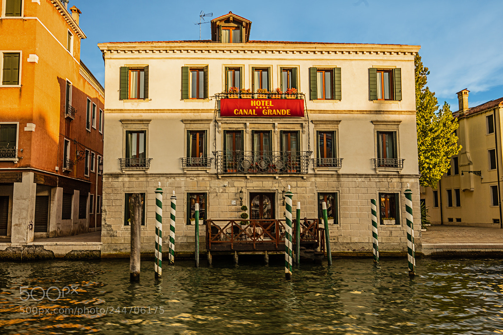 Canon EOS 5DS R sample photo. Hotel canale grande photography