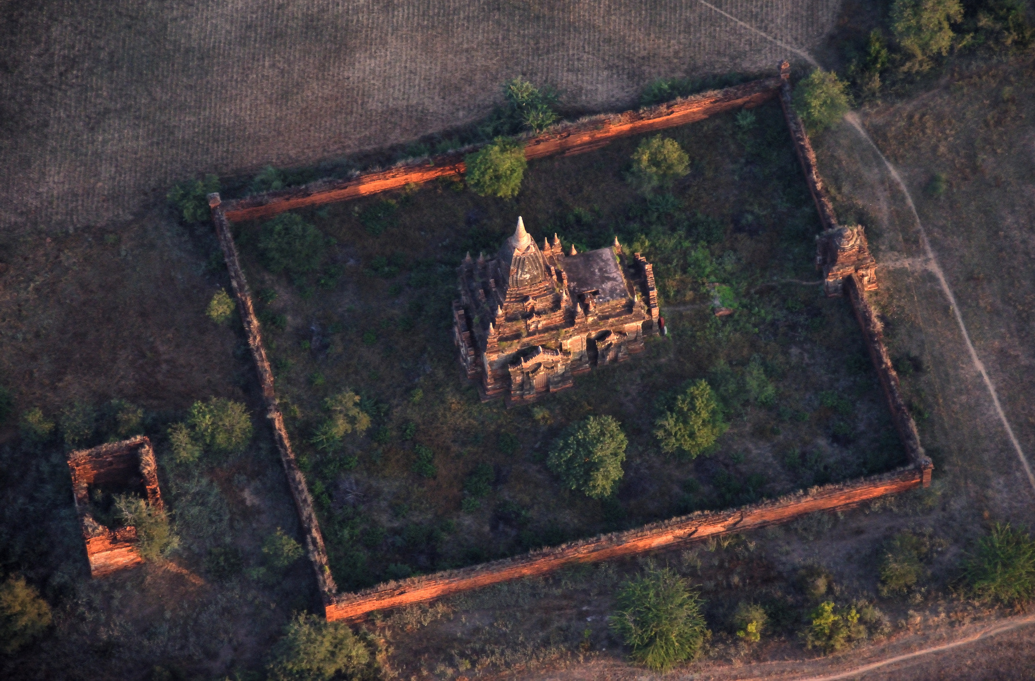 Nikon D5500 sample photo. Pagoda of bagan photography