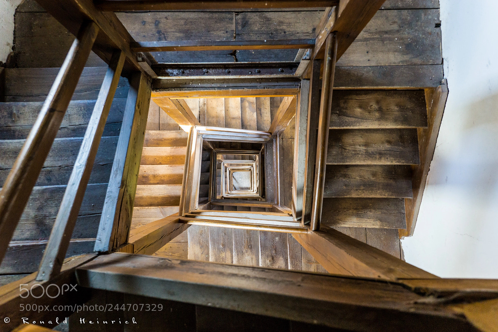 Sony SLT-A99V sample photo. Cadolzburg tower downstairs photography