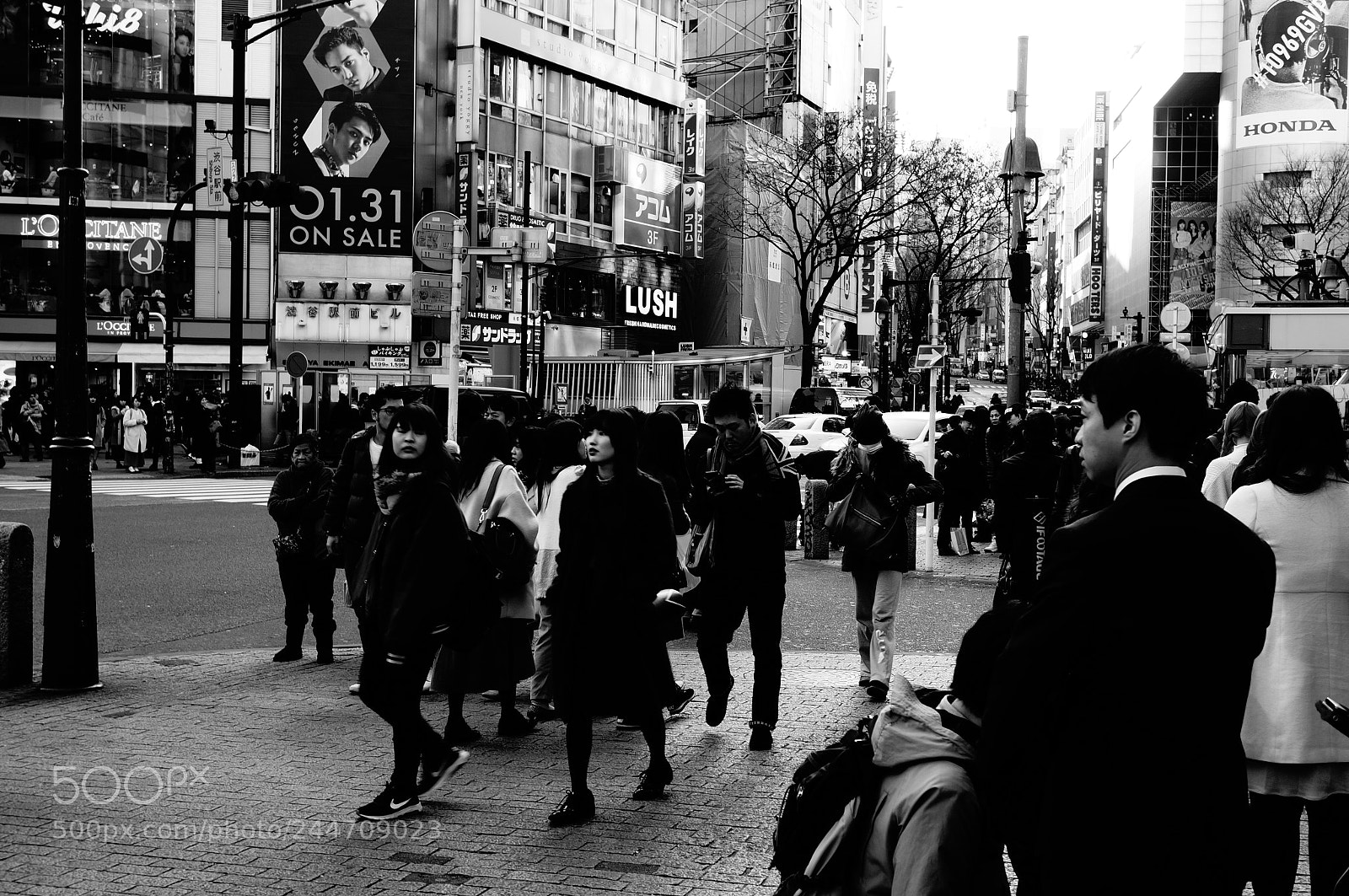 Sony Alpha NEX-5T sample photo. Streets photography