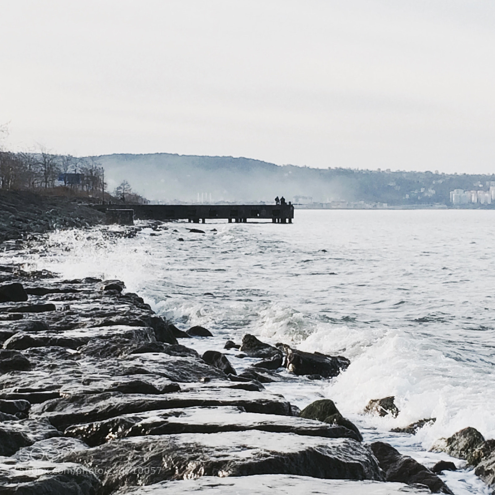 Apple iPhone 5s sample photo. The pier photography