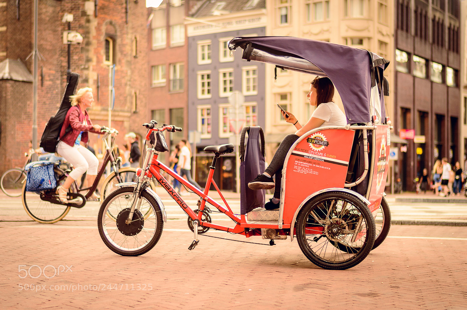 Nikon D3200 sample photo. Amsterdam detenida photography