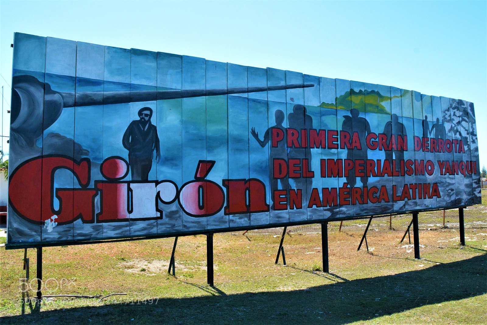 Nikon D7100 sample photo. Cuba. living in old photography