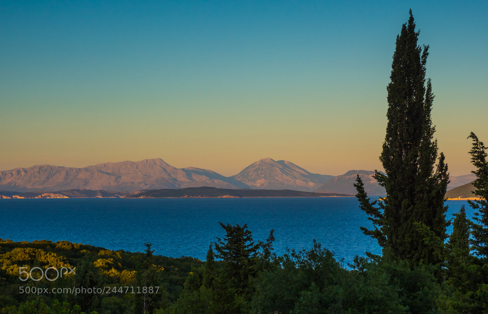 Olympus OM-D E-M1 Mark II sample photo. Kefelonia (greece) photography