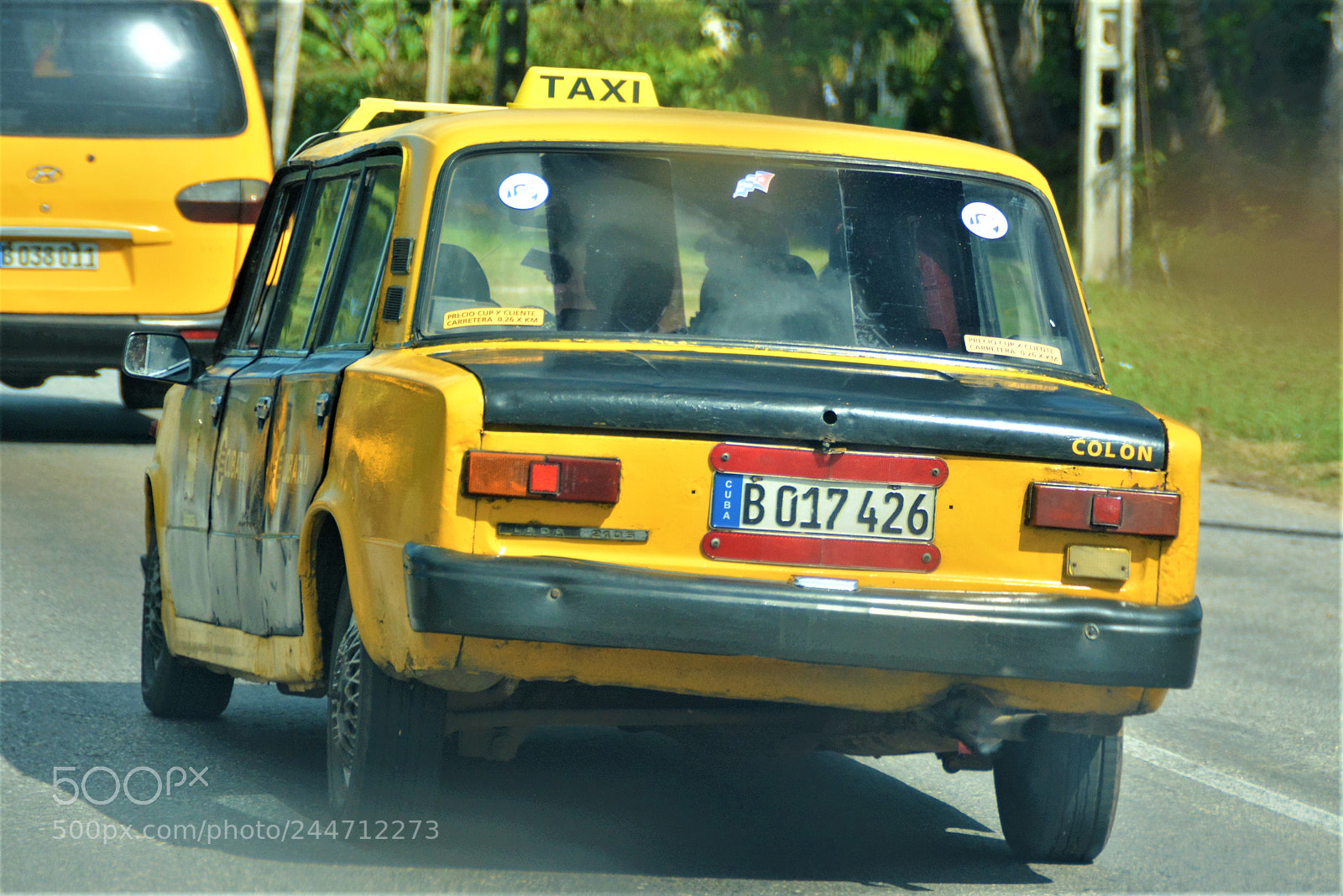 Nikon D7100 sample photo. Cuba. living in old photography