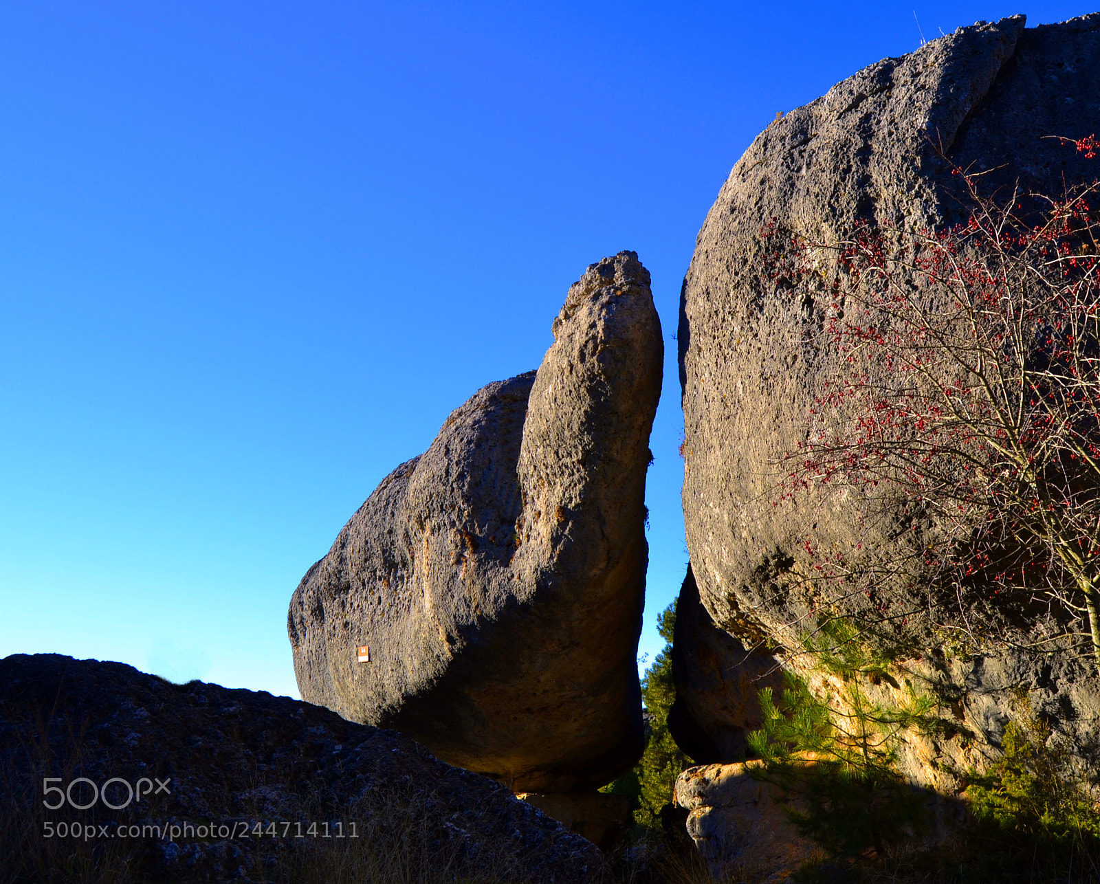 Nikon D3100 sample photo. Roca con silueta de photography
