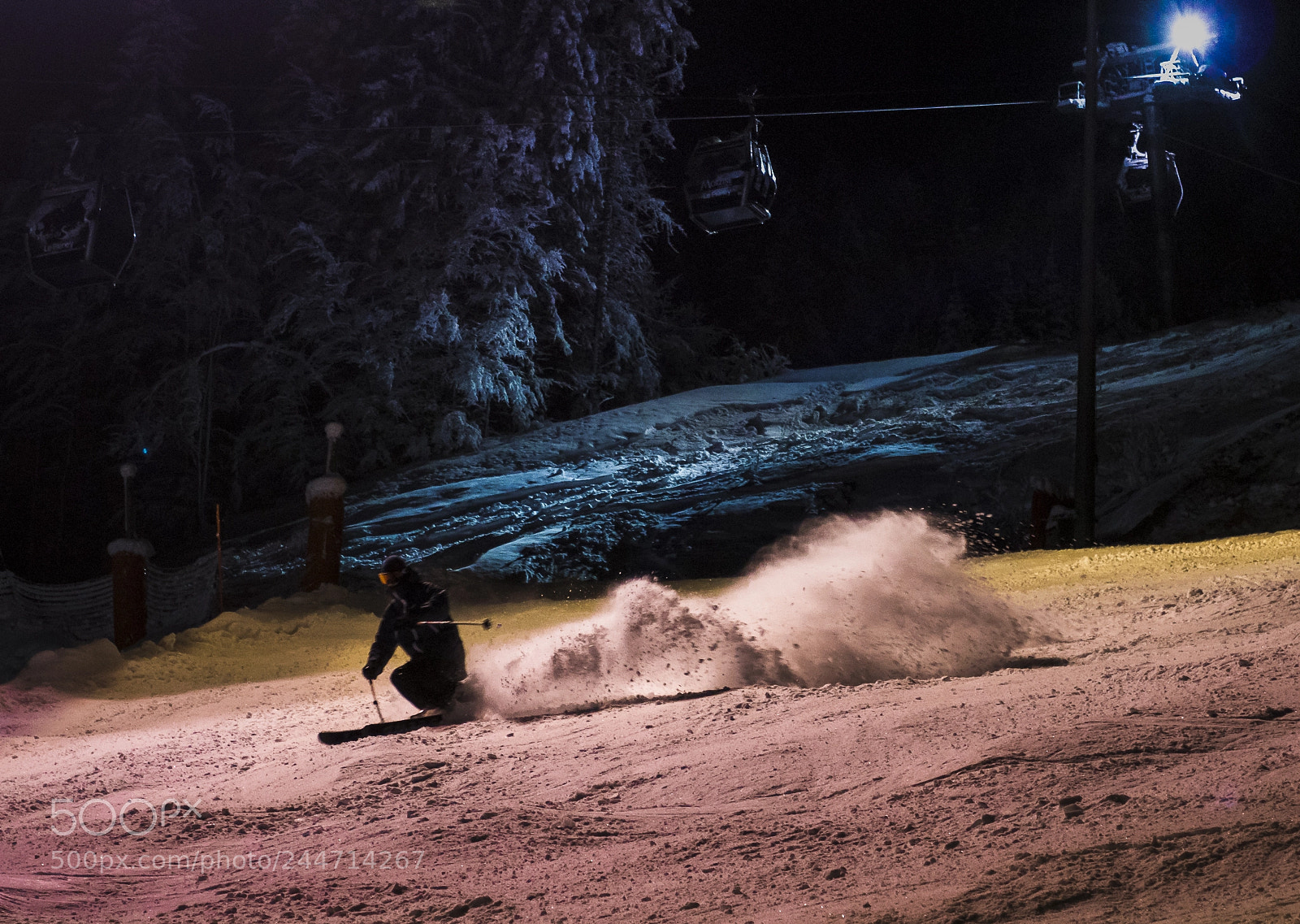 Canon EOS 77D (EOS 9000D / EOS 770D) sample photo. Skiing through the night photography