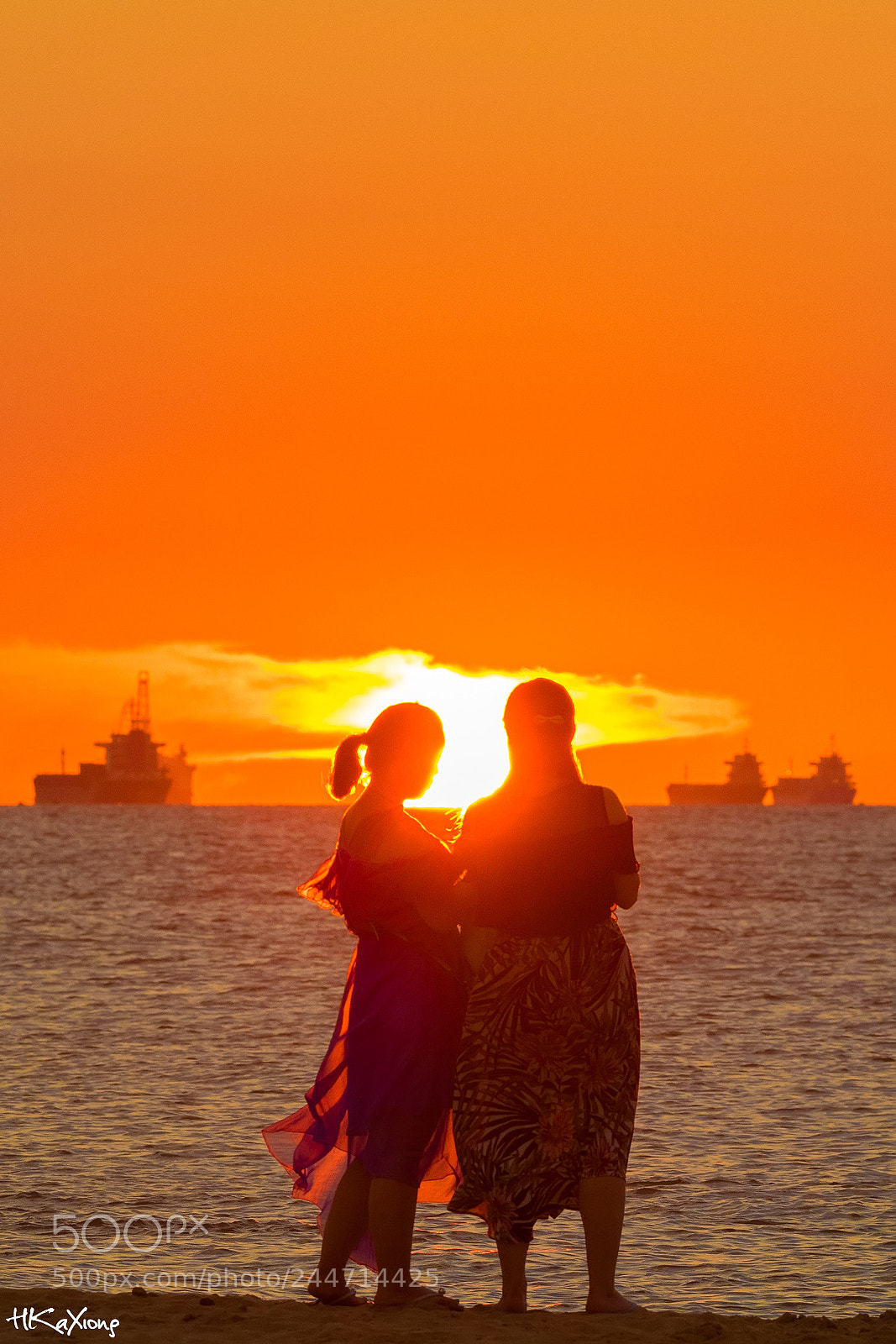 Canon EOS 7D Mark II sample photo. Two ladies by the photography