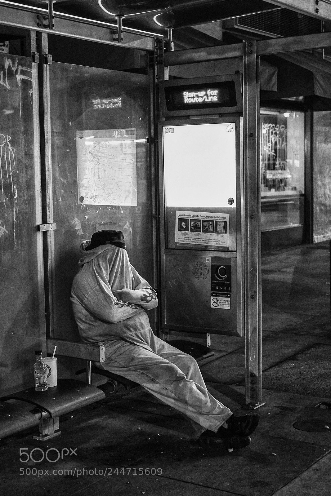 Fujifilm X-Pro1 sample photo. Waiting for something photography