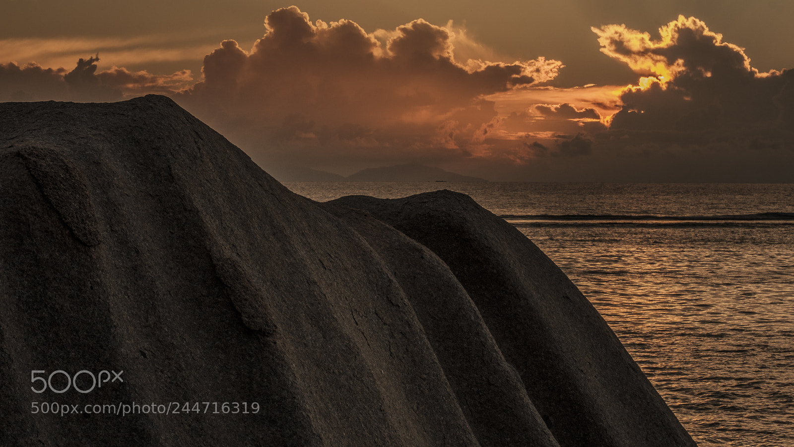 Fujifilm X-T2 sample photo. Granite rocks photography