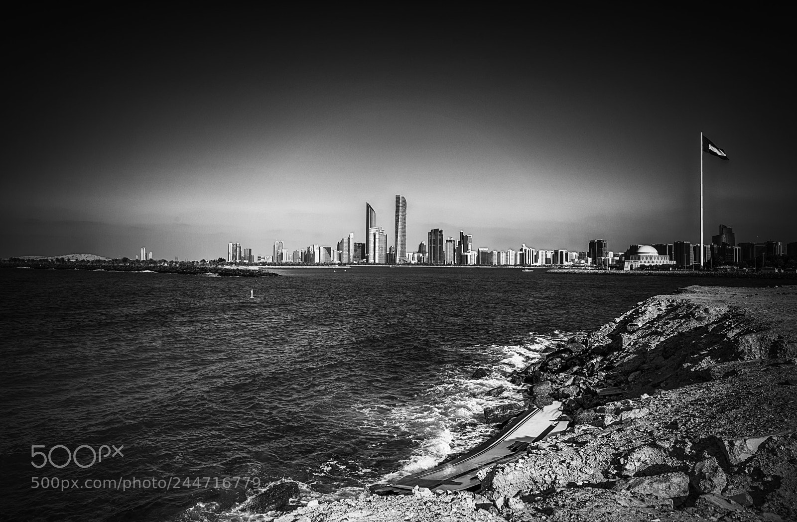 Nikon D810 sample photo. Abu dhabi corniche photography