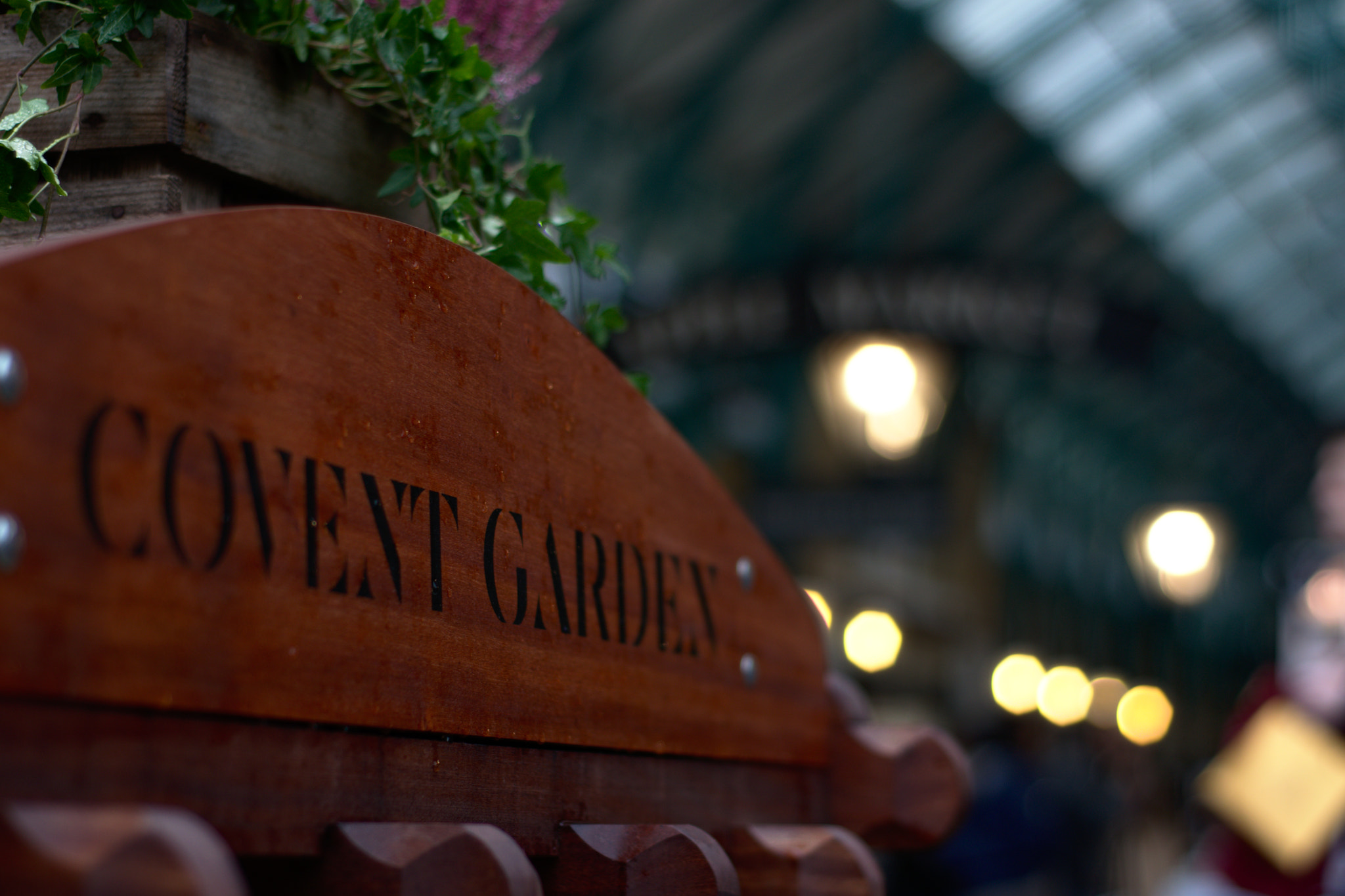 Nikon D3300 + Nikon AF Nikkor 50mm F1.8D sample photo. Covent garden photography