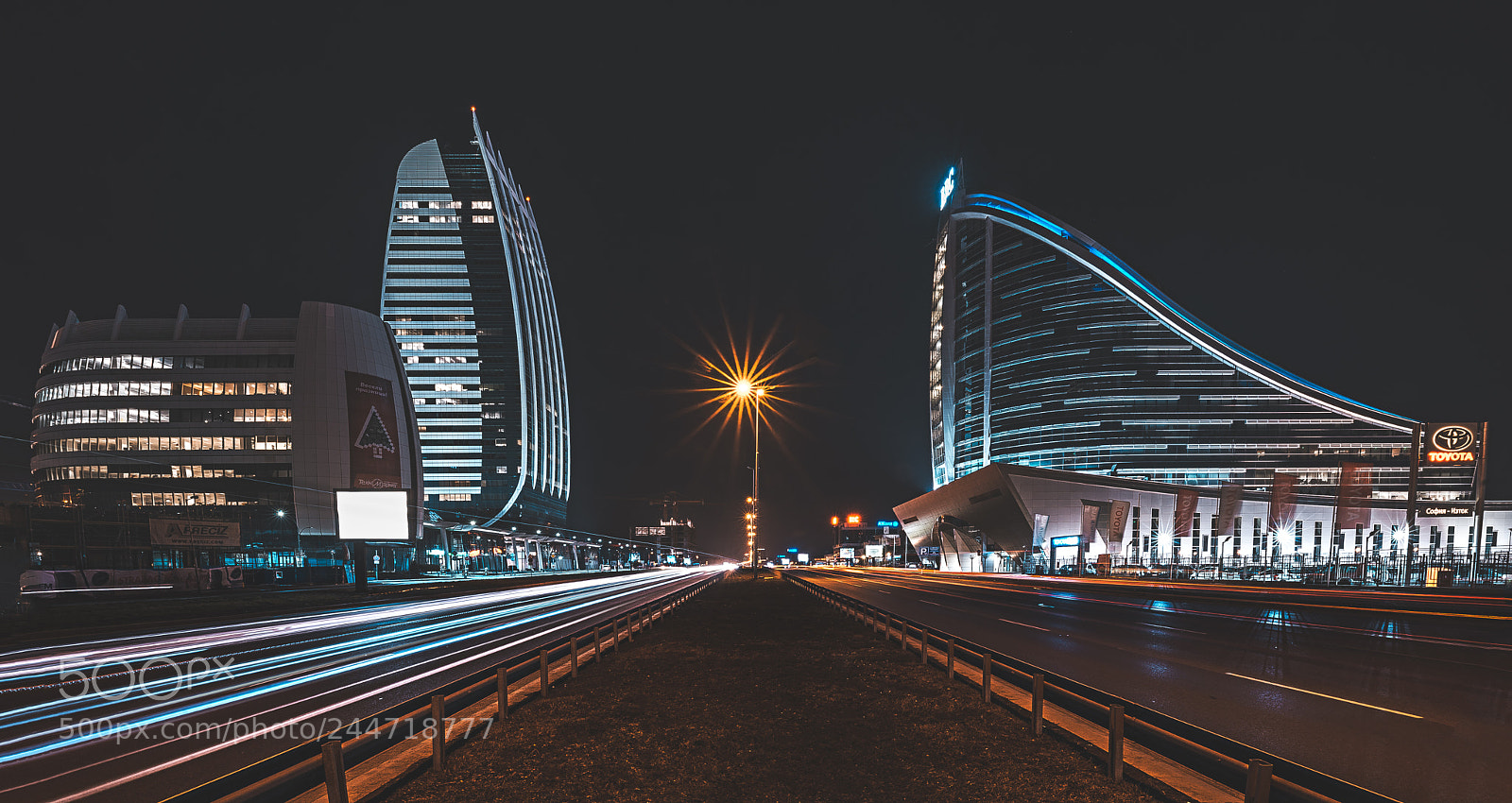 Nikon D610 sample photo. Traffic photography