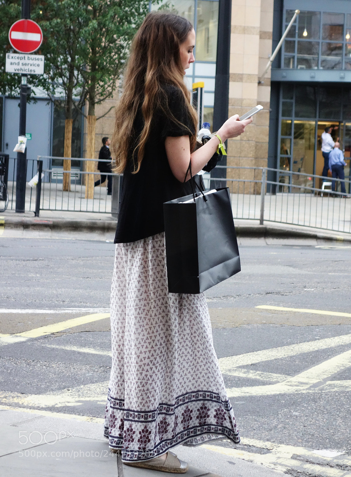 Sony Cyber-shot DSC-RX100 sample photo. Streets of london, people photography