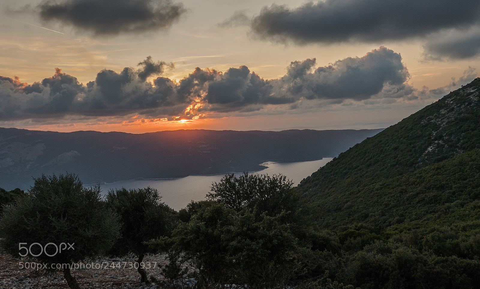 Panasonic Lumix DMC-LX10 (Lumix DMC-LX15) sample photo. Ithaca sunset greece panasonic photography