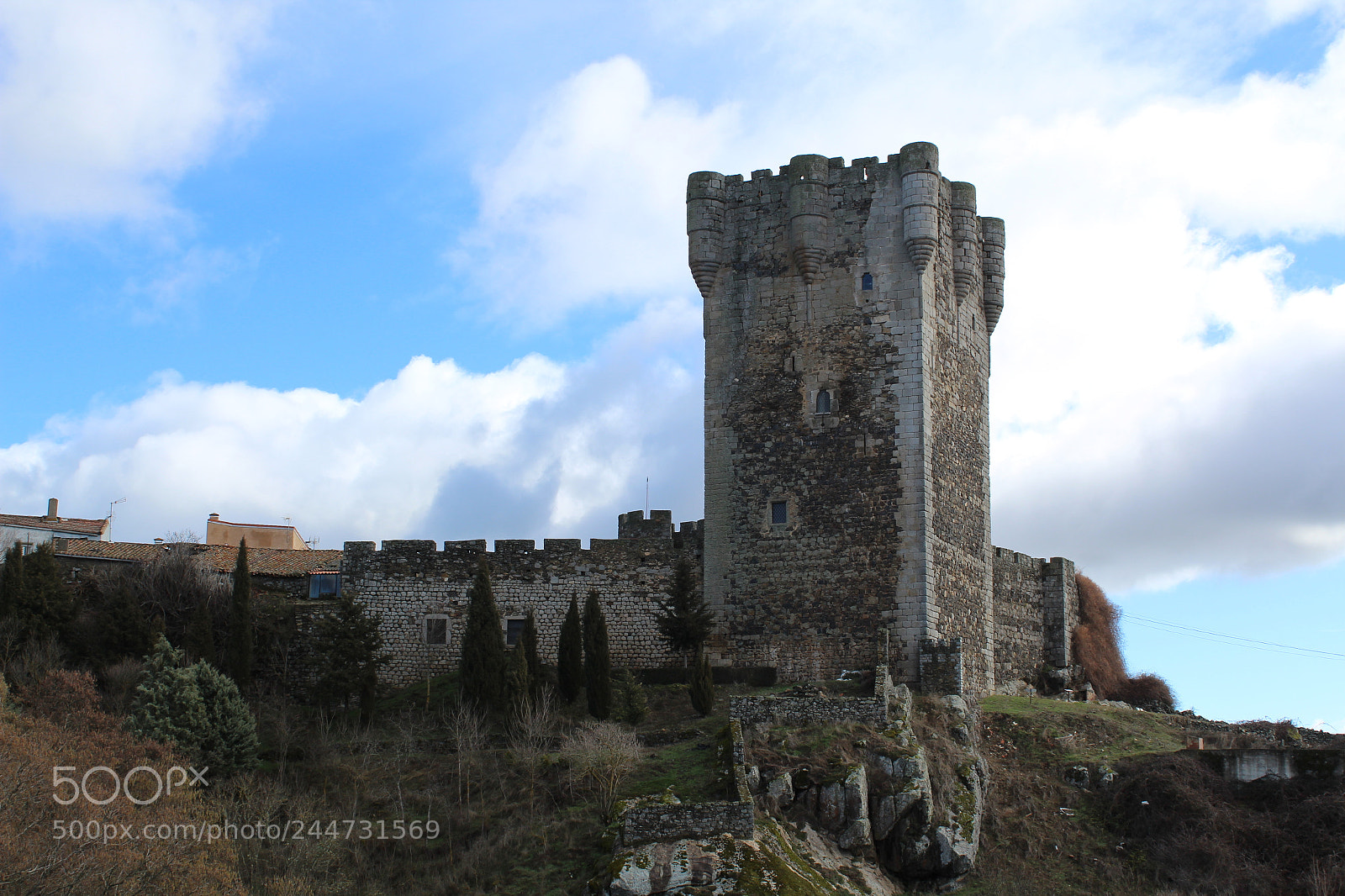 Canon EF-S 18-55mm F3.5-5.6 III sample photo. Castillo de monleón photography