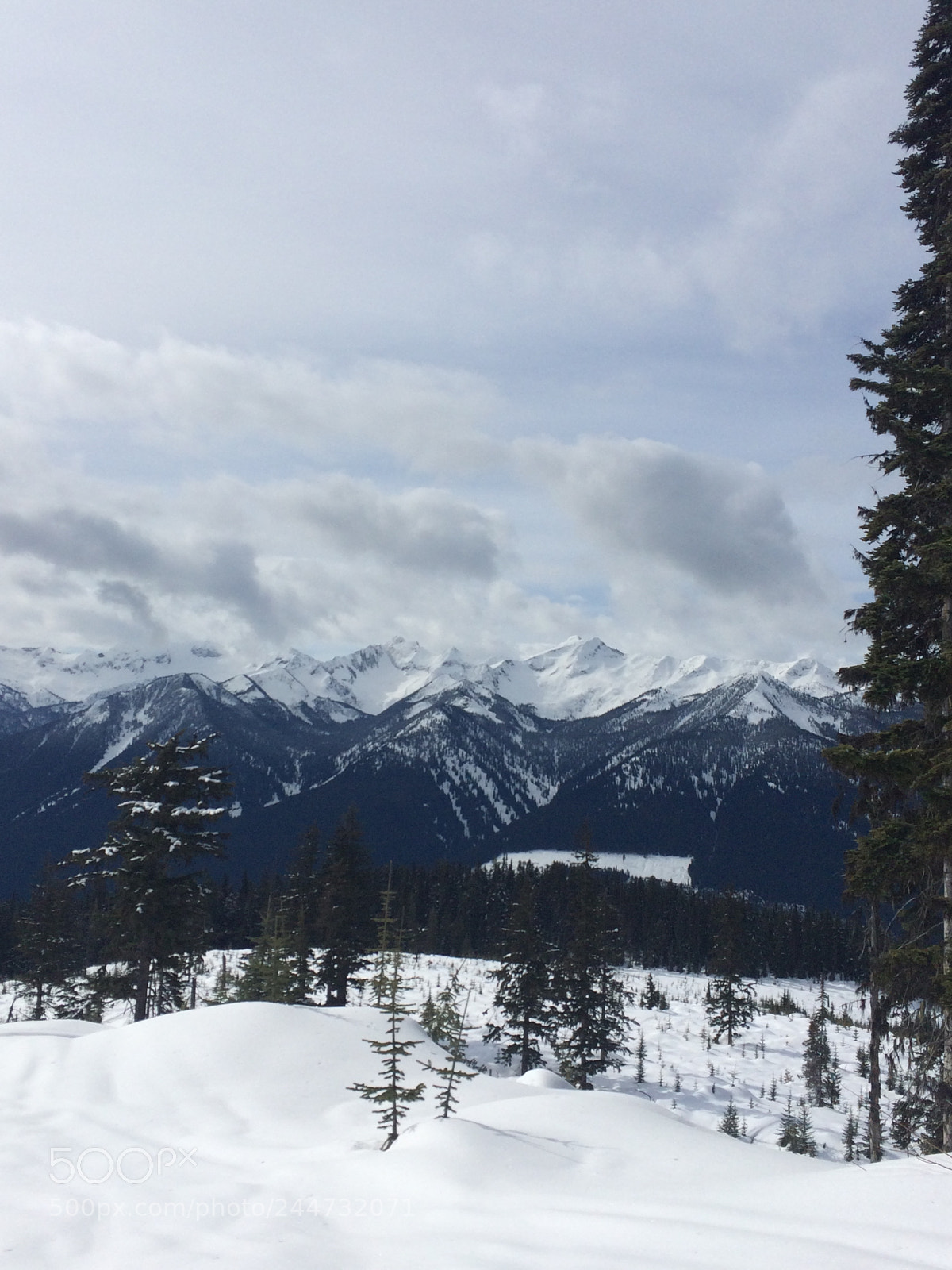 Apple iPhone 5s sample photo. Mountain views in the photography