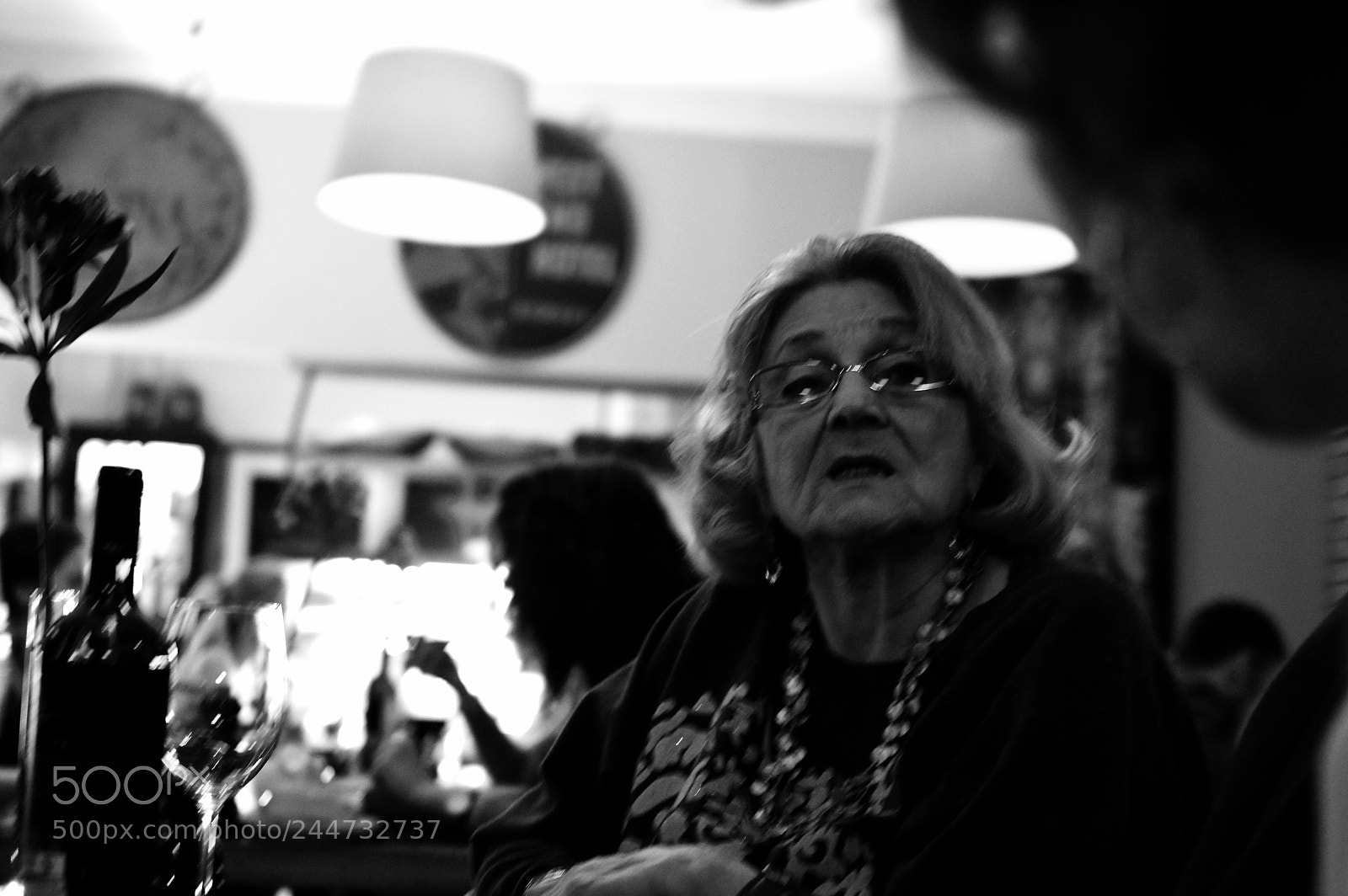 Nikon D3200 sample photo. Heartfelt conversation photography