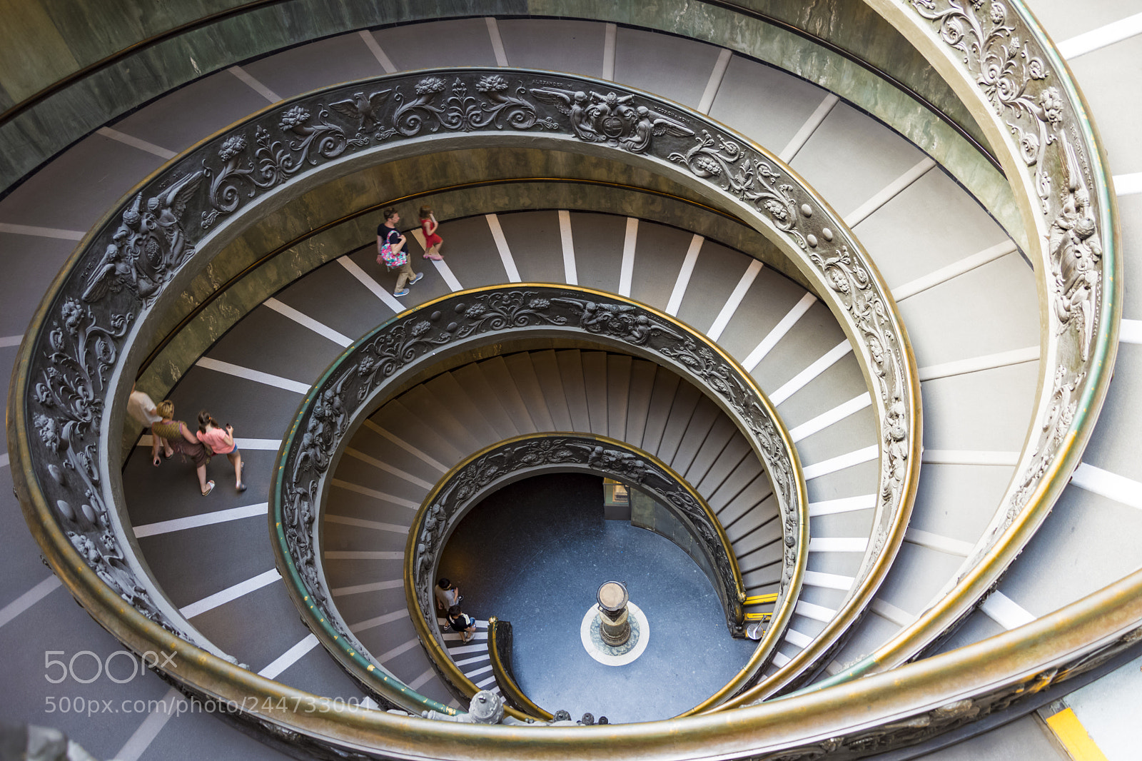 Nikon D7200 sample photo. Escaleras del vaticano photography