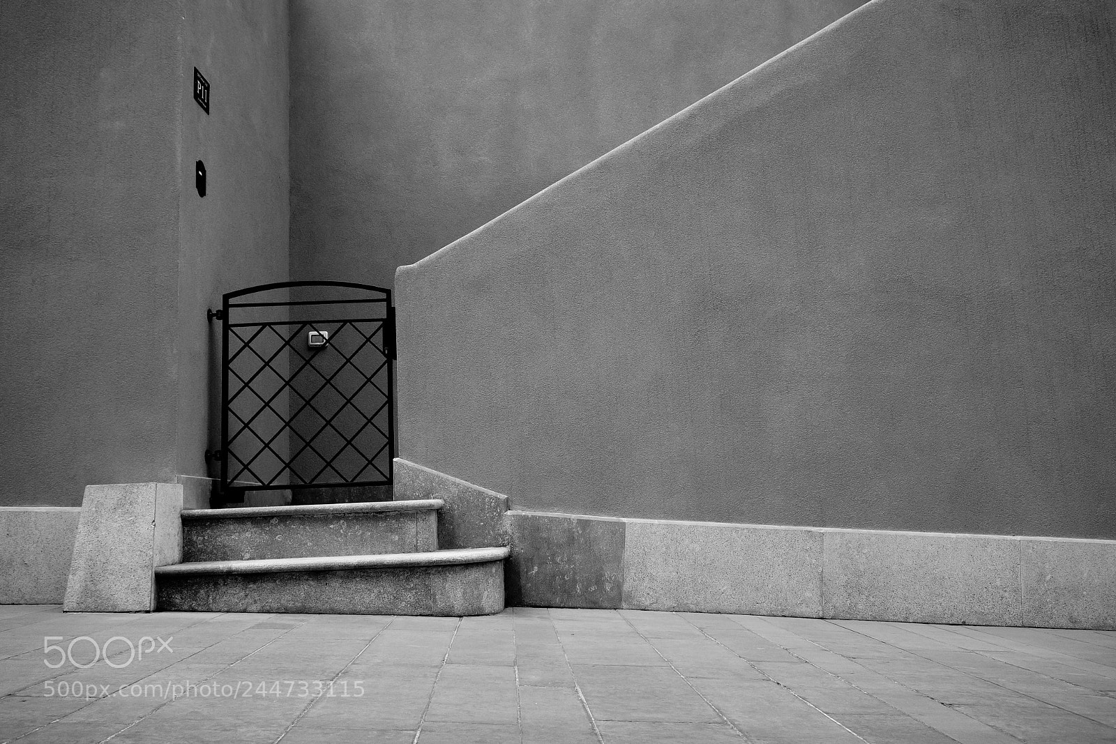 Sony Alpha NEX-3N sample photo. Slant photography
