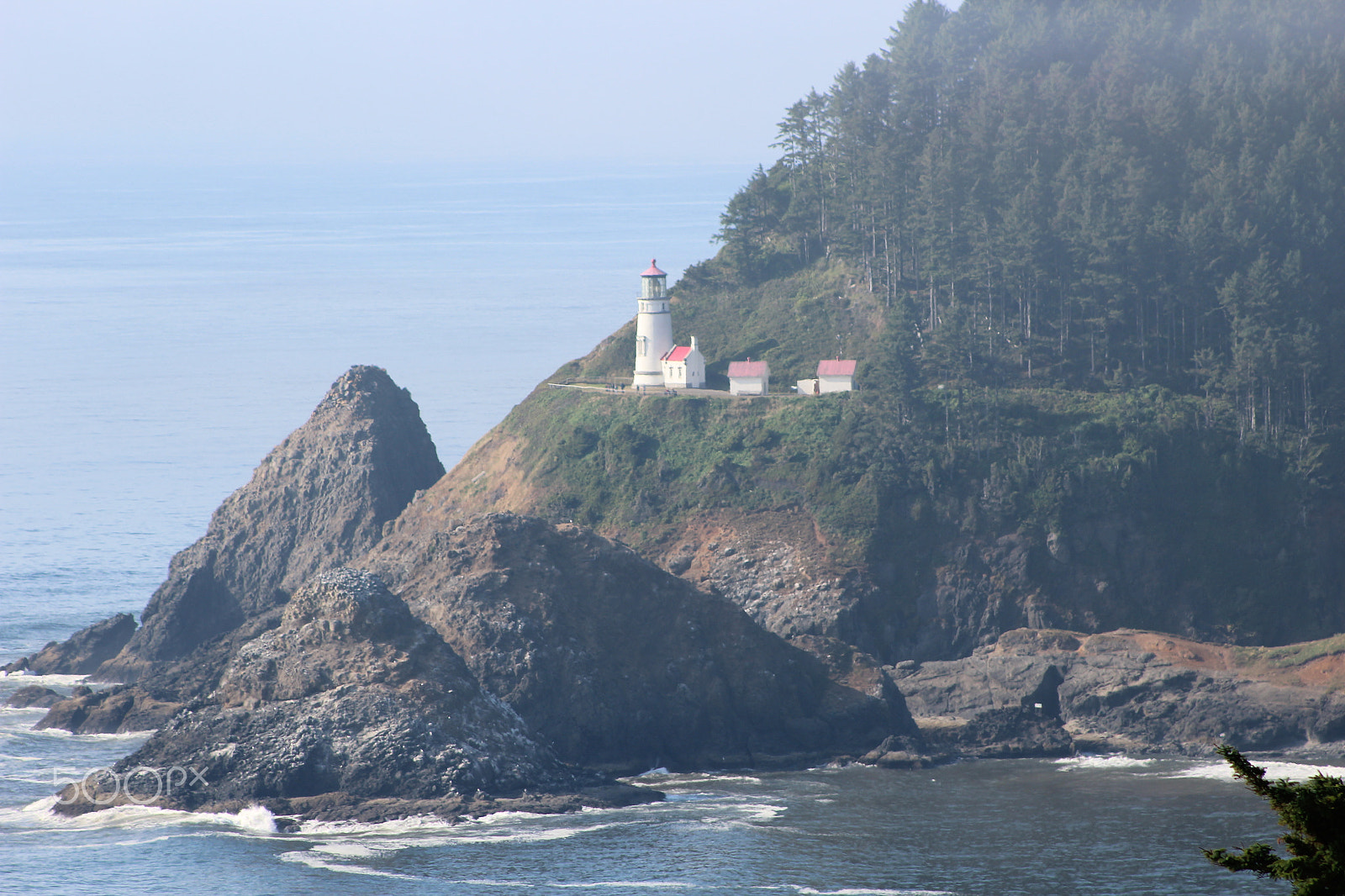 Canon EOS 1200D (EOS Rebel T5 / EOS Kiss X70 / EOS Hi) + EF75-300mm f/4-5.6 sample photo. Stunning views down the oregon coast photography