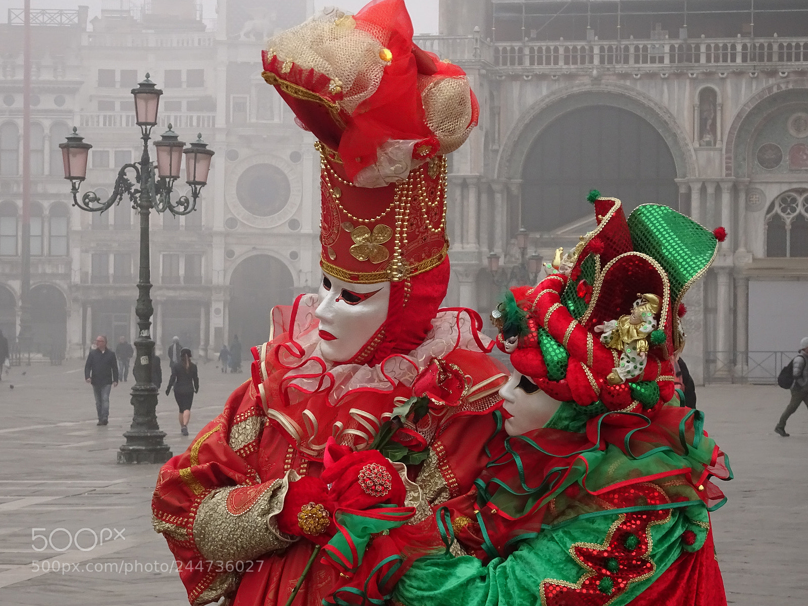 Sony DSC-HX90 sample photo. Carnival in venice photography