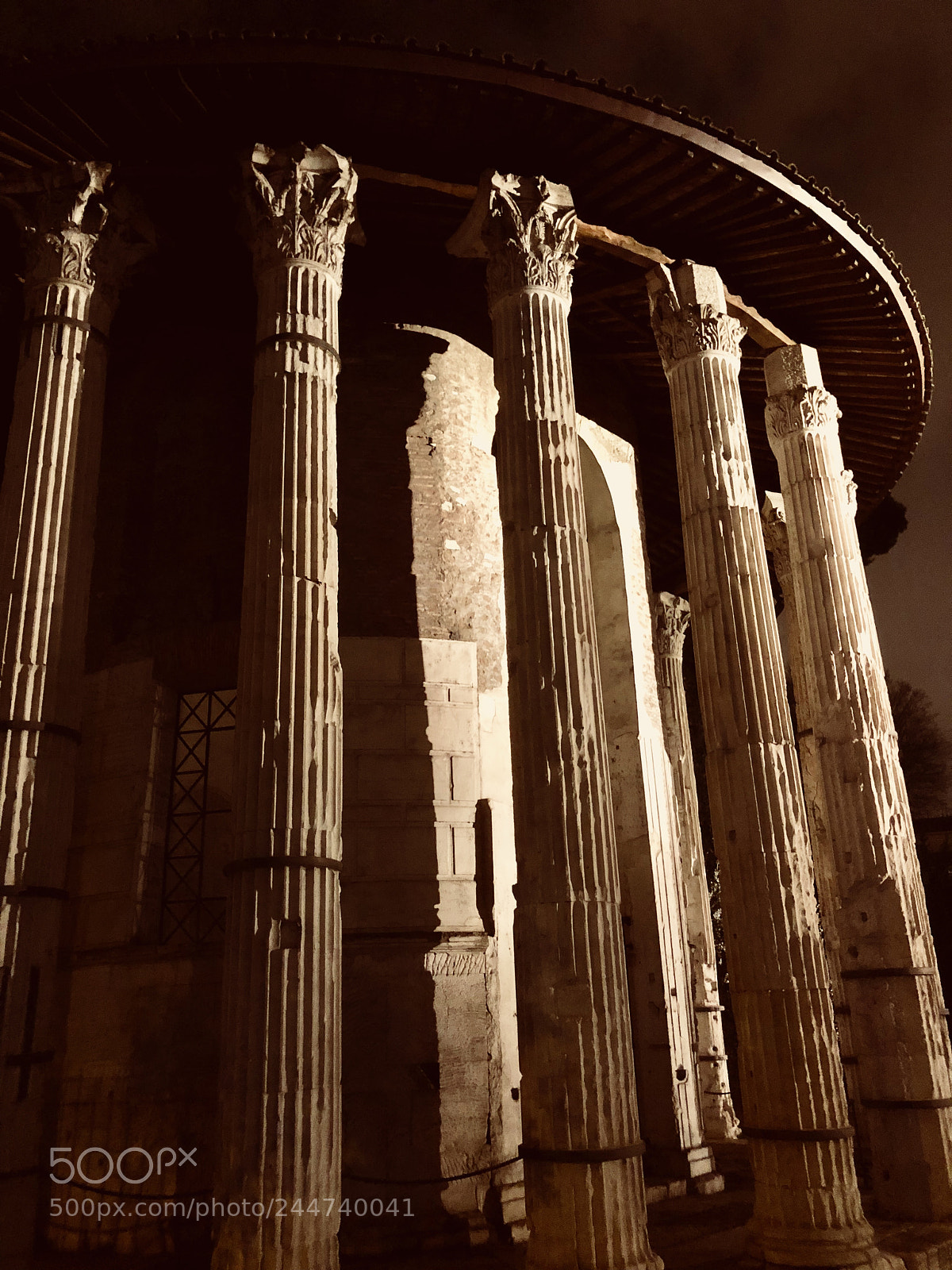Apple iPhone 8 Plus sample photo. Piazza della bocca della photography