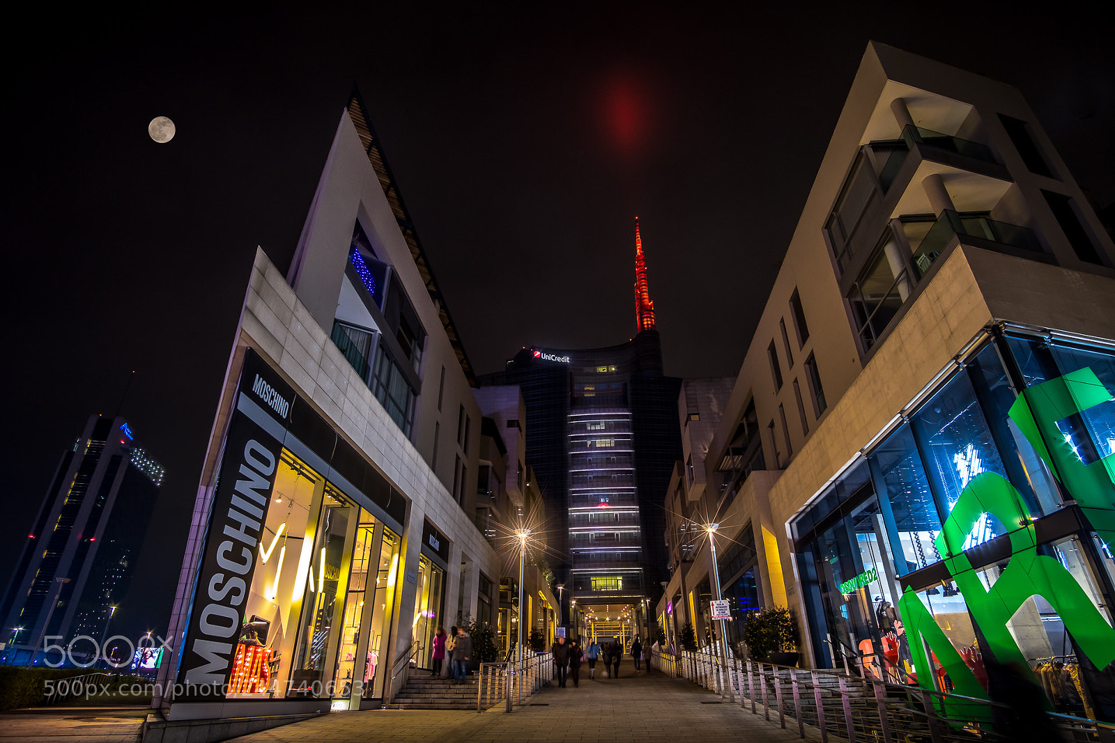 Fujifilm X-T2 sample photo. Super moon in milano photography