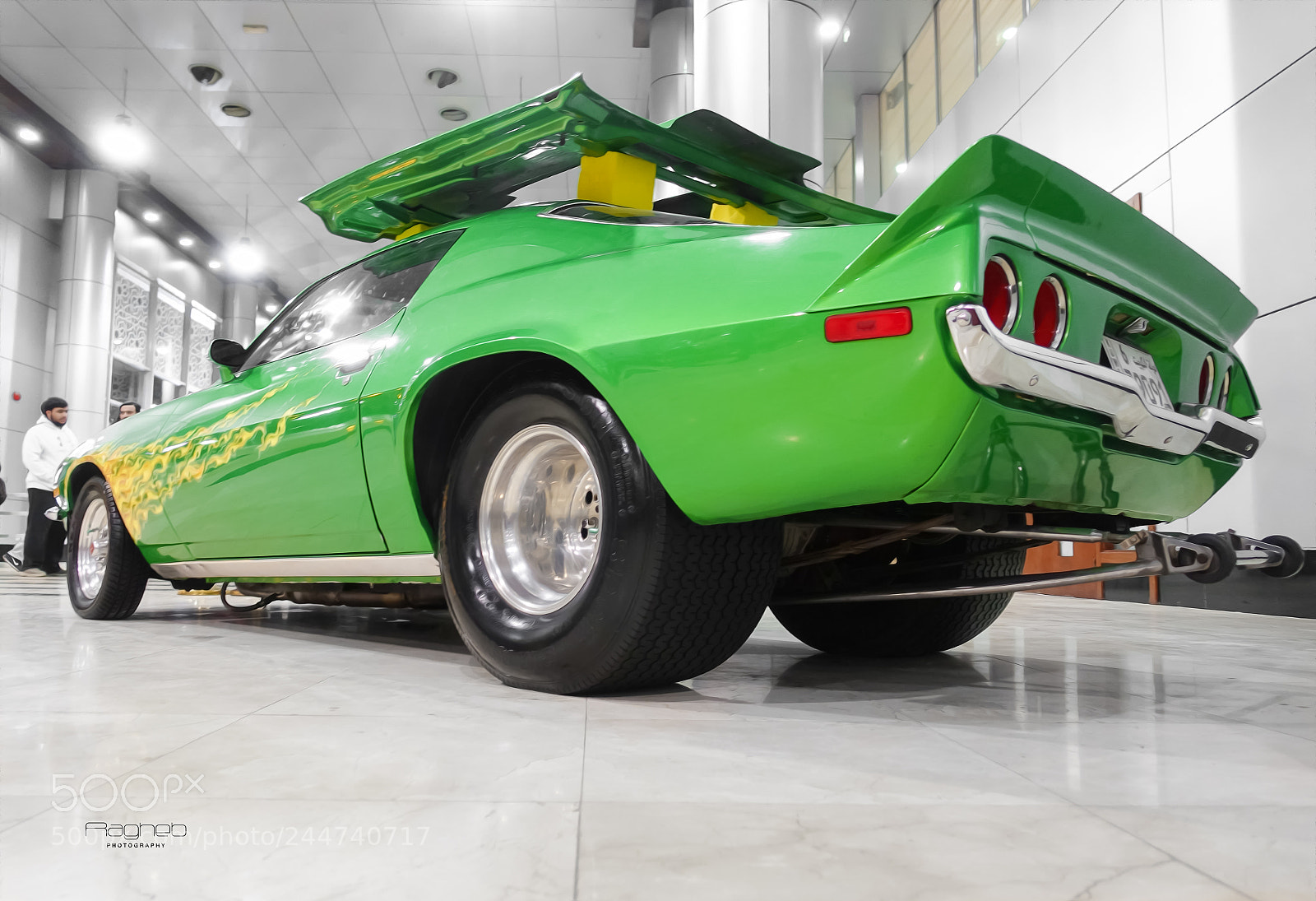 Sony DSC-RX100M5 sample photo. Kuwait cars photography