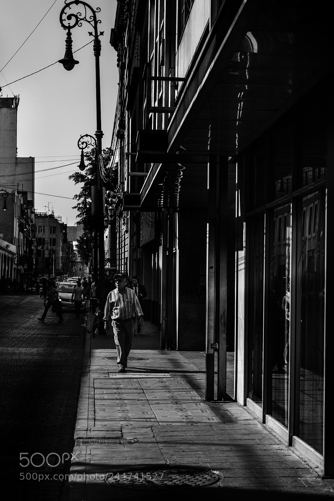 Sony Cyber-shot DSC-RX100 IV sample photo. Mexico city, downtown. man photography