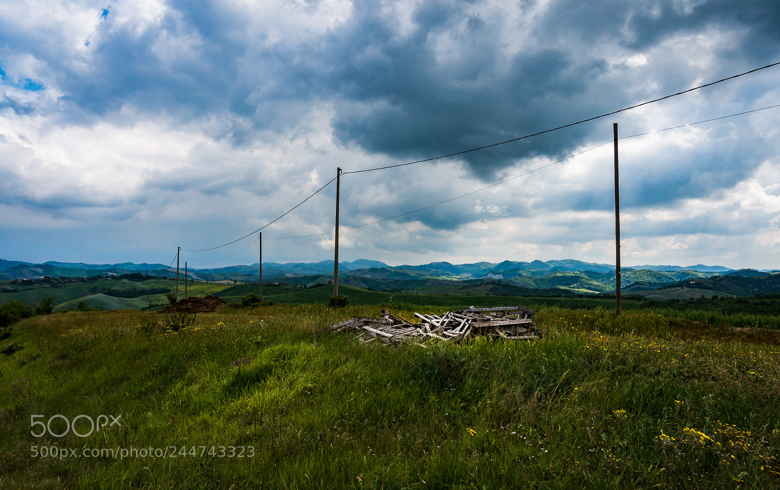 Sony Alpha NEX-3N sample photo. Dark clouds photography