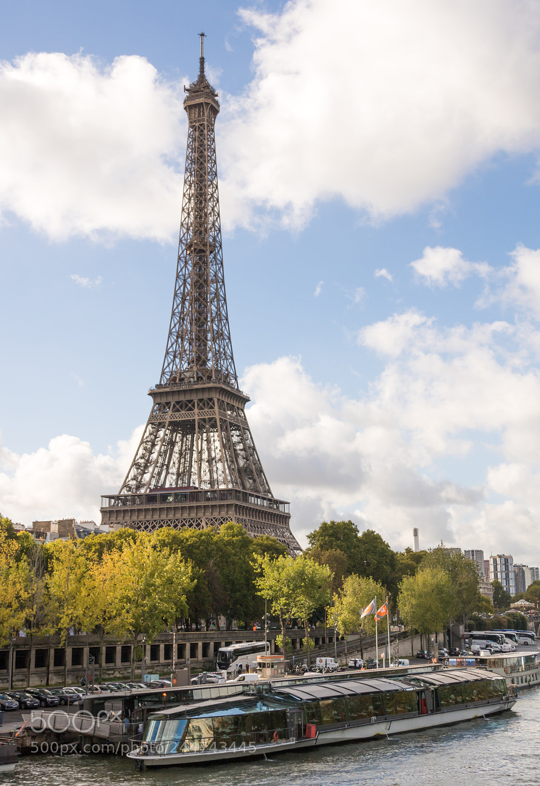 Canon EOS 750D (EOS Rebel T6i / EOS Kiss X8i) sample photo. Eiffel tower photography